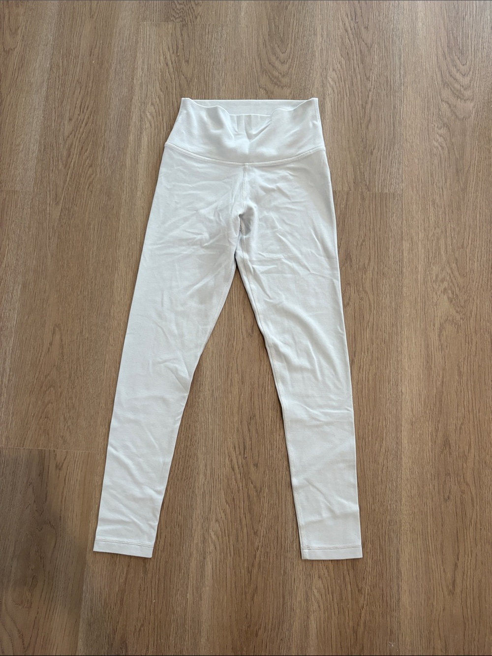 TNA woman’s Leggings